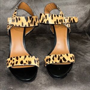 Leopard Print Women's Platform Sandals - NWOT